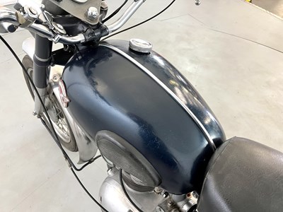 Lot 97 - 1960 Matchless 350