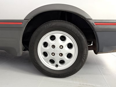 Lot 11 - 1984 Ford Sierra XR4i