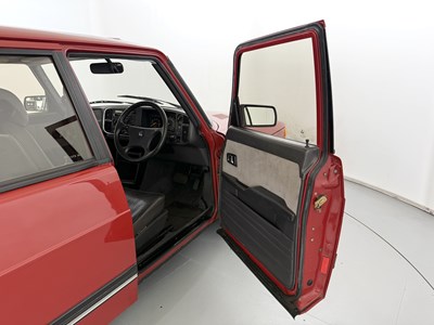 Lot 14 - 1989 Saab 900i