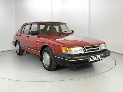 Lot 1989 Saab 900i