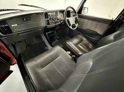 Lot 14 - 1989 Saab 900i