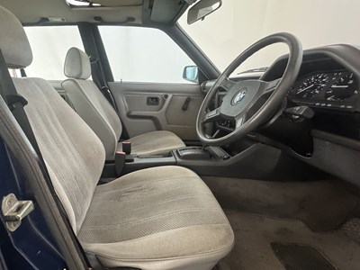 Lot 168 - 1988 BMW 320i