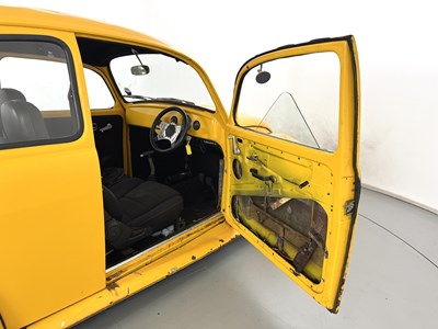 Lot 1967 Volkswagen Beetle - NO RESERVE