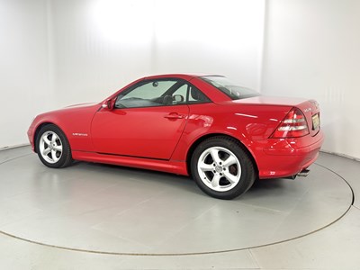 Lot 167 - 2003 Mercedes-Benz SLK230