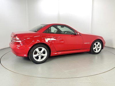 Lot 167 - 2003 Mercedes-Benz SLK230