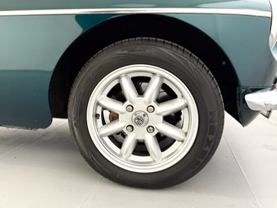 Lot 19 - 1979 MG B Oselli Roadster