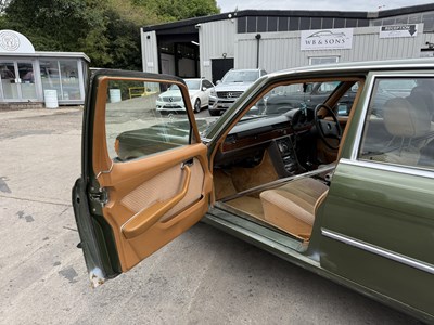Lot 46 - 1980 Mercedes-Benz 350SE