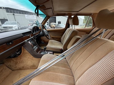 Lot 46 - 1980 Mercedes-Benz 350SE