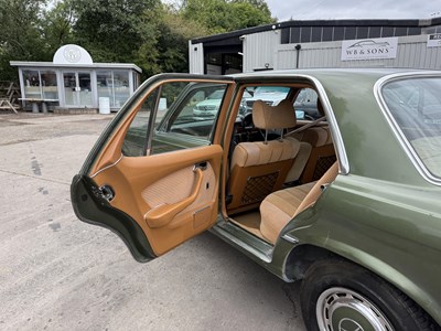 Lot 46 - 1980 Mercedes-Benz 350SE