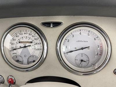 Lot 89 - 1991 Nissan Figaro