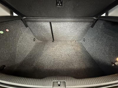 Lot 161 - 2001 Volkswagen Golf 2.0