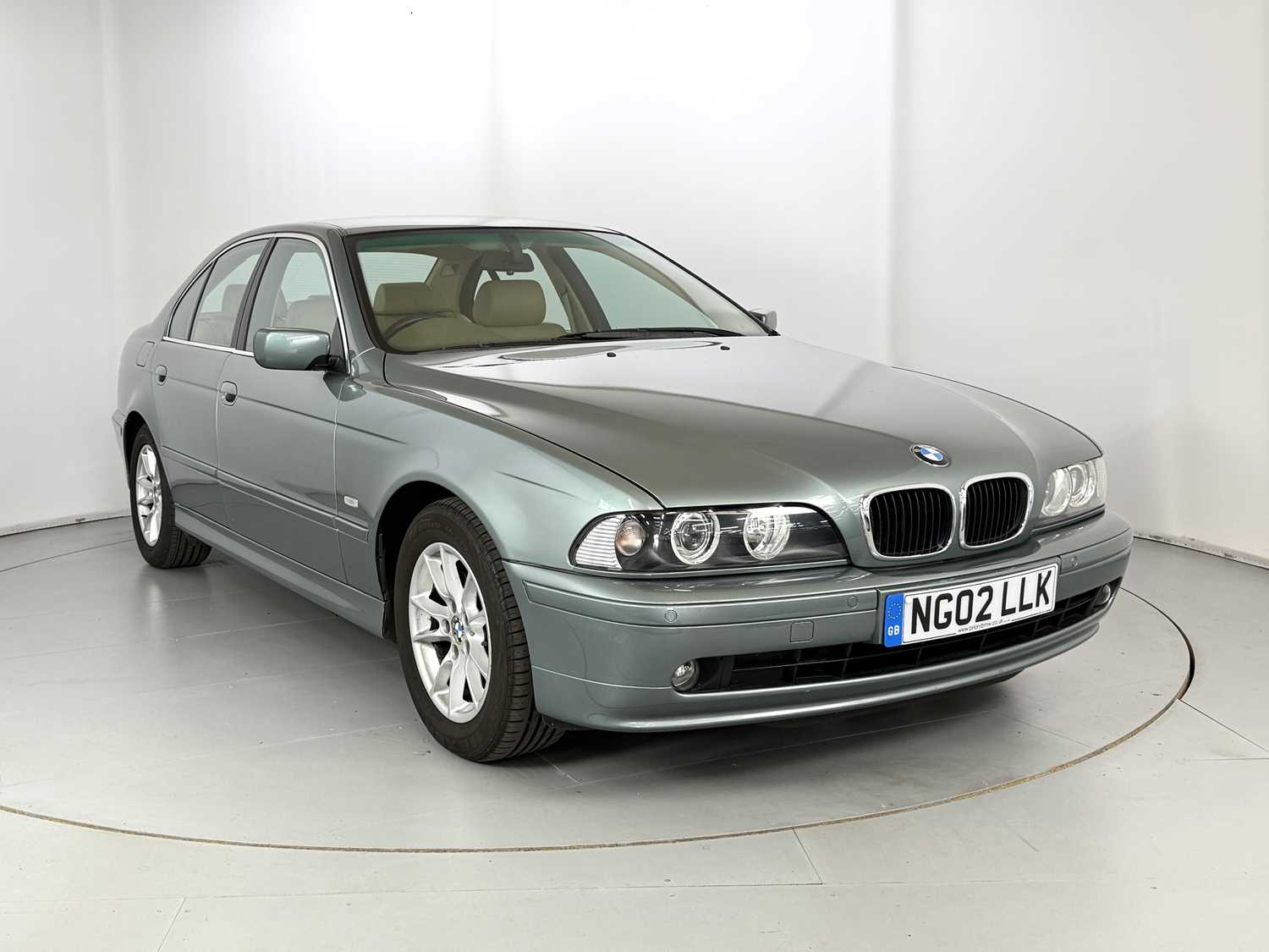 Lot 54 - 2002 BMW 525i