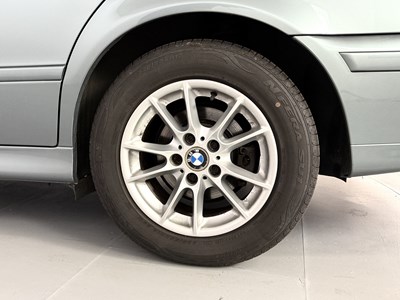 Lot 54 - 2002 BMW 525i