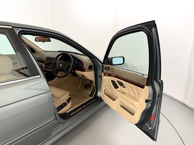 Lot 54 - 2002 BMW 525i