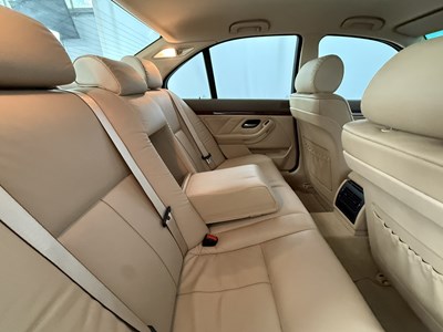 Lot 54 - 2002 BMW 525i