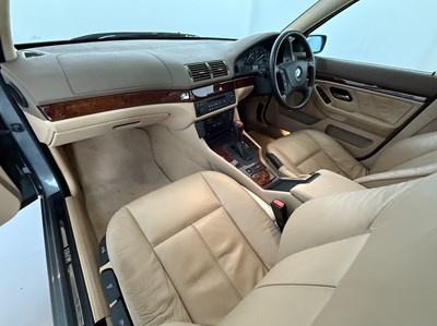 Lot 54 - 2002 BMW 525i