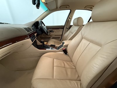 Lot 54 - 2002 BMW 525i