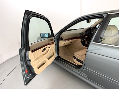 Lot 54 - 2002 BMW 525i