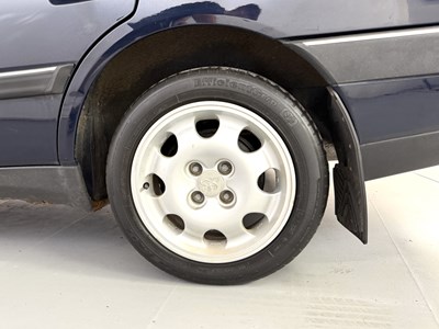 Lot 16 - 1991 Peugeot 405 GLD