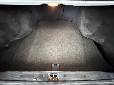 Lot 61 - 1996 Mercedes-Benz C200