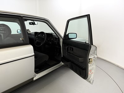 Lot 6 - 1989 Volvo 240GL