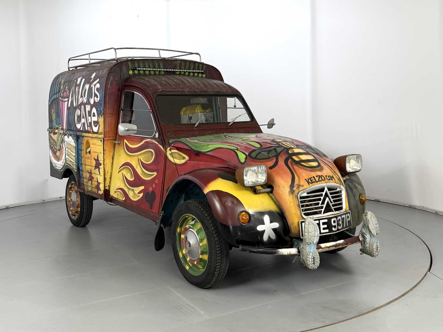 Lot 69 - 1976 Citroen AK400