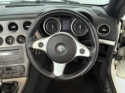 Lot 100 - 2008 Alfa Romeo Spider
