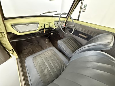 Lot 5 - 1960 Ford Anglia