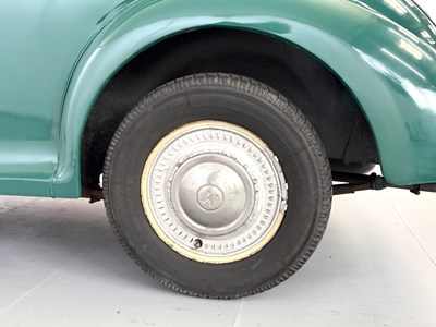 Lot 17 - 1954 Morris Minor