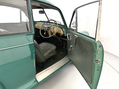 Lot 17 - 1954 Morris Minor