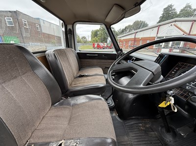 Lot 126 - 1986 Bedford CF