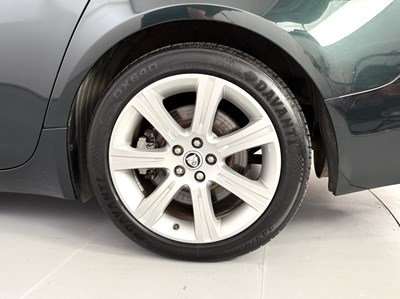 Lot 44 - 2010 Jaguar XF