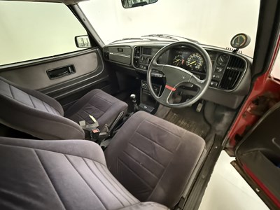 Lot 39 - 1988 Saab 900 T16 S