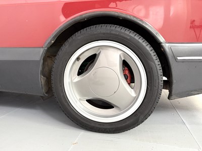 Lot 39 - 1988 Saab 900 T16 S