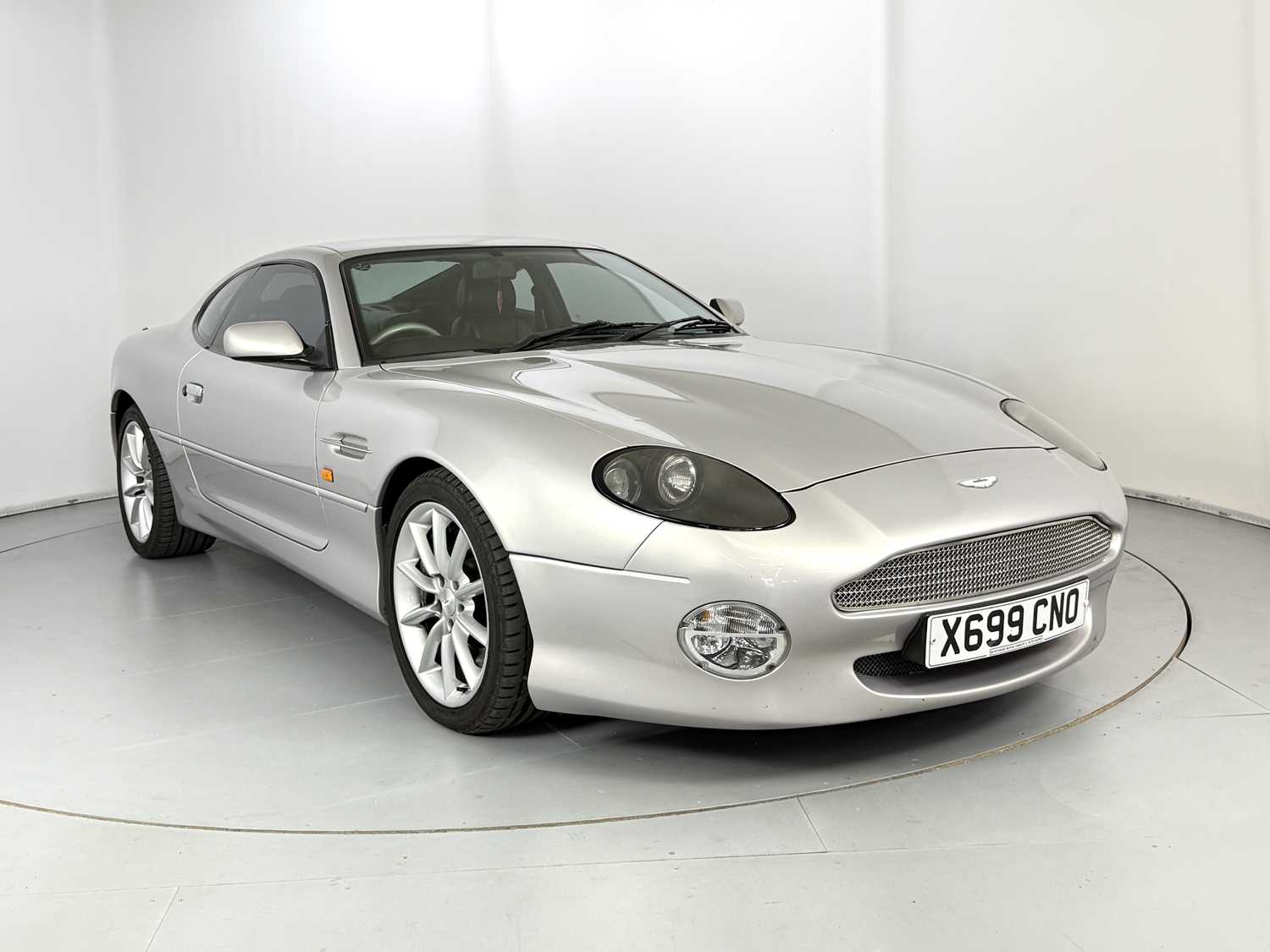 Lot 32 - 2000 Aston Martin DB7 Vantage