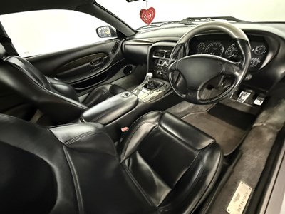 Lot 32 - 2000 Aston Martin DB7 Vantage
