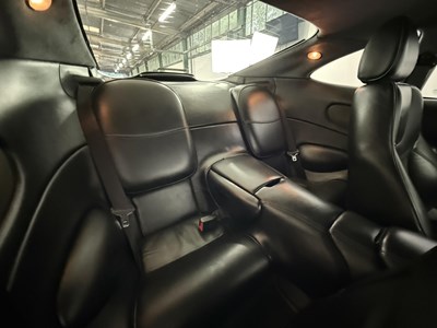 Lot 32 - 2000 Aston Martin DB7 Vantage