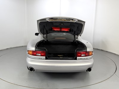 Lot 32 - 2000 Aston Martin DB7 Vantage