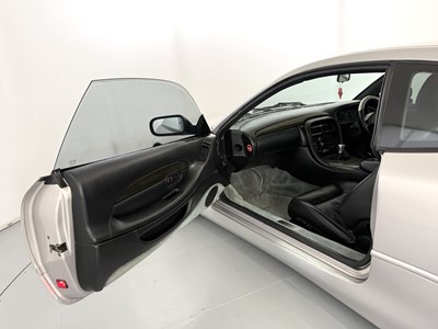 Lot 32 - 2000 Aston Martin DB7 Vantage