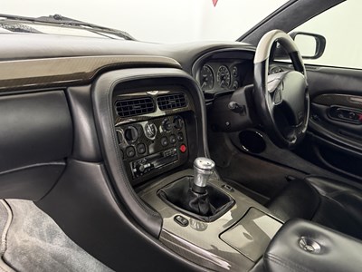 Lot 32 - 2000 Aston Martin DB7 Vantage