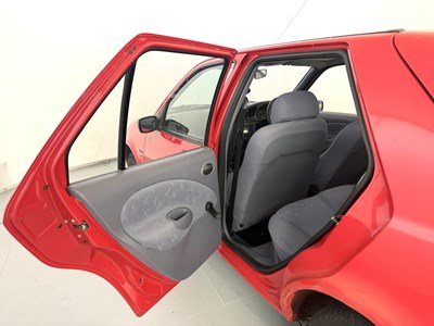 Lot 135 - 1996 Ford Fiesta - NO RESERVE