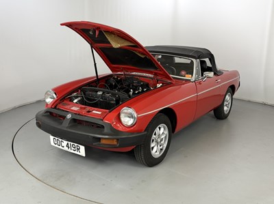 Lot 133 - 1976 MG B Roadster