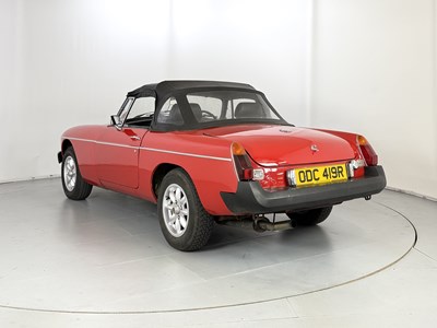 Lot 133 - 1976 MG B Roadster