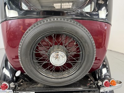 Lot 9 - 1933 Singer Nine