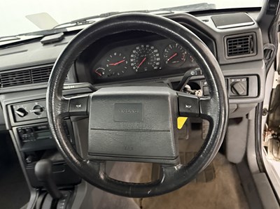Lot 76 - 1997 Volvo 940 Turbo