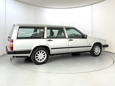 Lot 76 - 1997 Volvo 940 Turbo