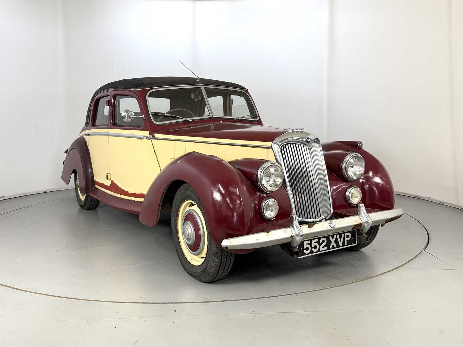 Lot 49 - 1954 Riley RME