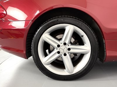 Lot 1 - 2005 Mercedes-Benz SL350