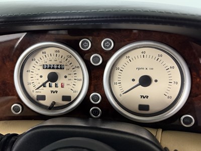 Lot 33 - 1998 TVR Chimaera 500
