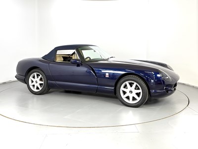 Lot 33 - 1998 TVR Chimaera 500